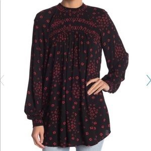 flowers in her hair smock detail tunic top